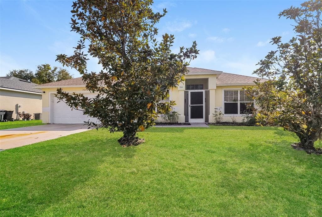 704 COCKATOO COURT POINCIANA, FL 34759