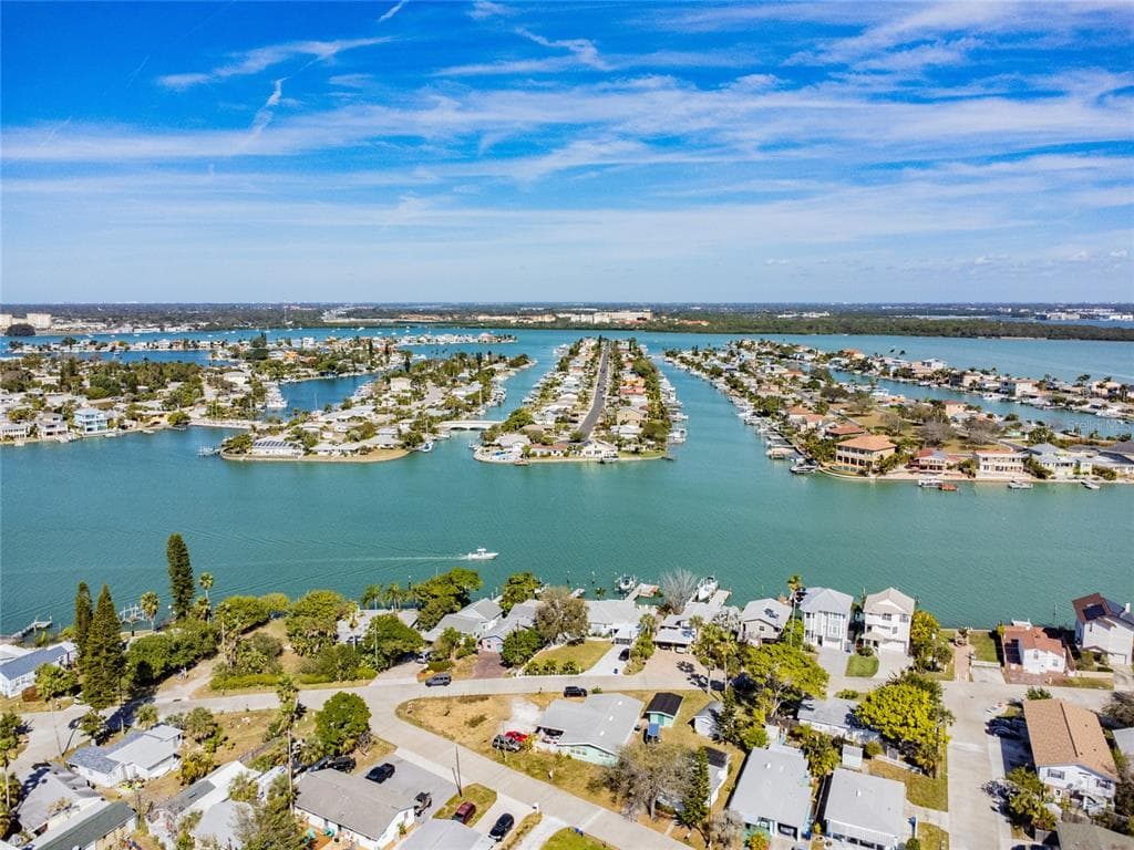 13335 BOCA CIEGA AVENUE MADEIRA BEACH, FL 33708