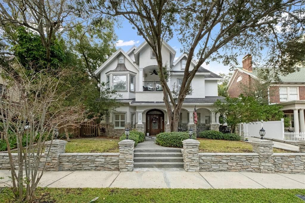 3005 W STOVALL STREET TAMPA, FL 33629