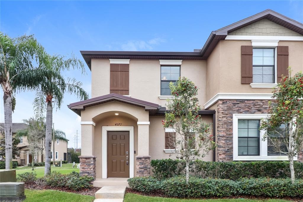 4371 FENNWOOD COURT WESLEY CHAPEL, FL 33543
