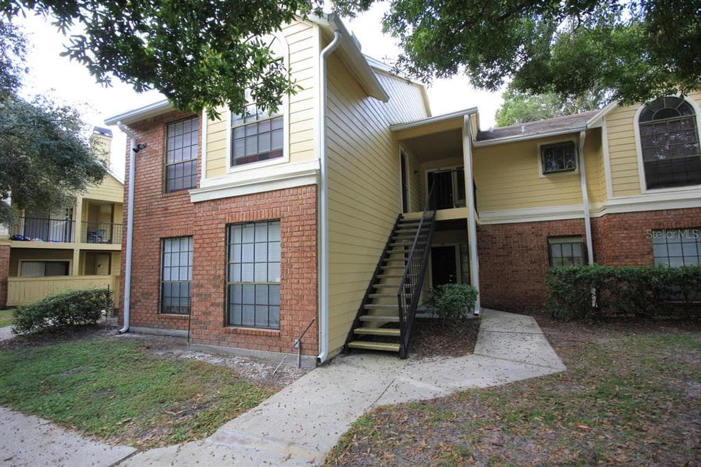 8728 MALLARD RESERVE DRIVE UNIT 102 TAMPA, FL 33614