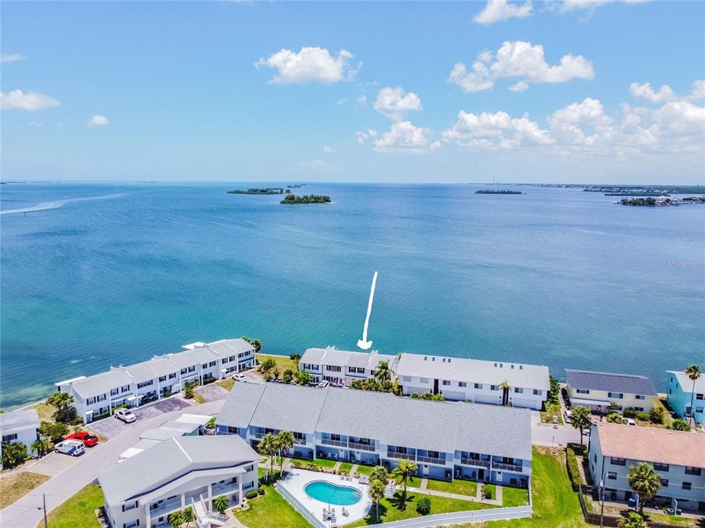 2644 ST JOSEPHS DRIVE W DUNEDIN, FL 34698