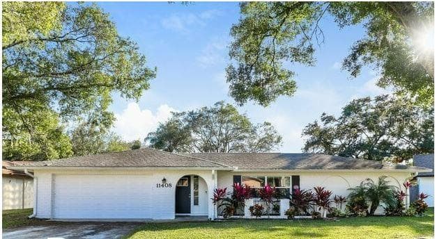 11408 COUNTRY OAKS DRIVE TAMPA, FL 33618