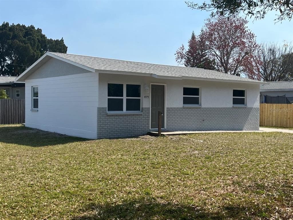 4775 XENIA STREET N ST PETERSBURG, FL 33714