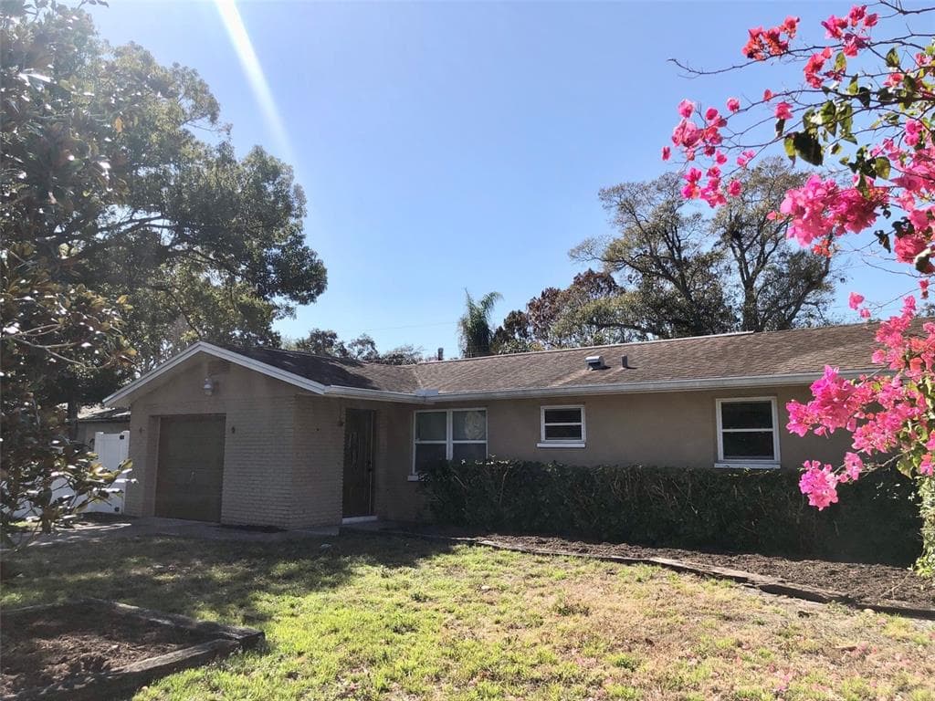 10930 111TH STREET LARGO, FL 33778