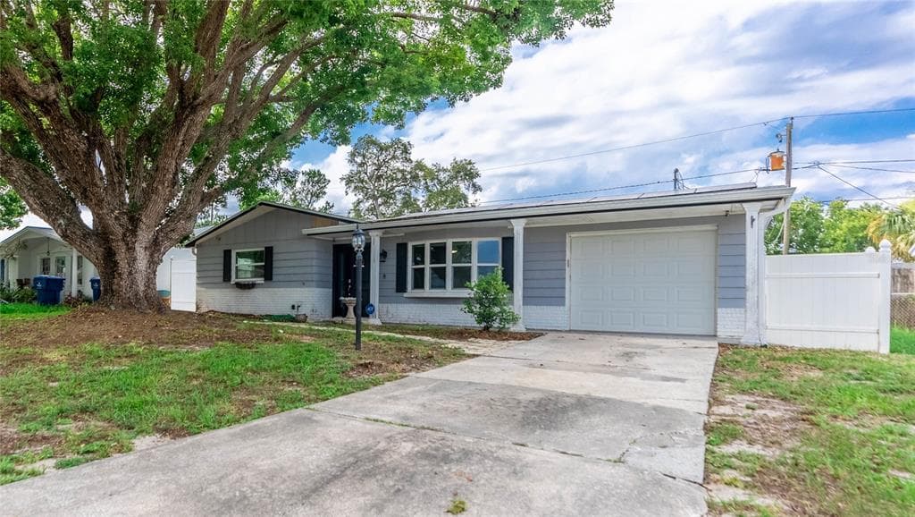 4238 CRESTFIELD AVENUE HOLIDAY, FL 34691