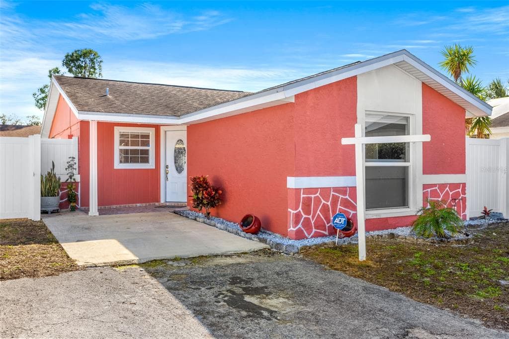 9126 BAYMEADOW COURT