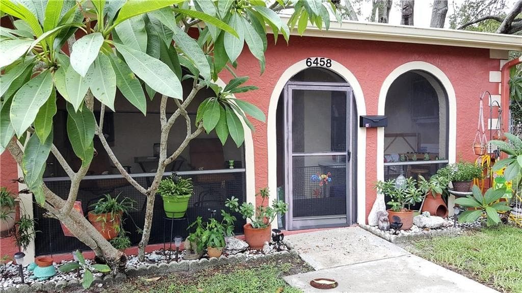 6458 71ST STREET N PINELLAS PARK, FL 33781