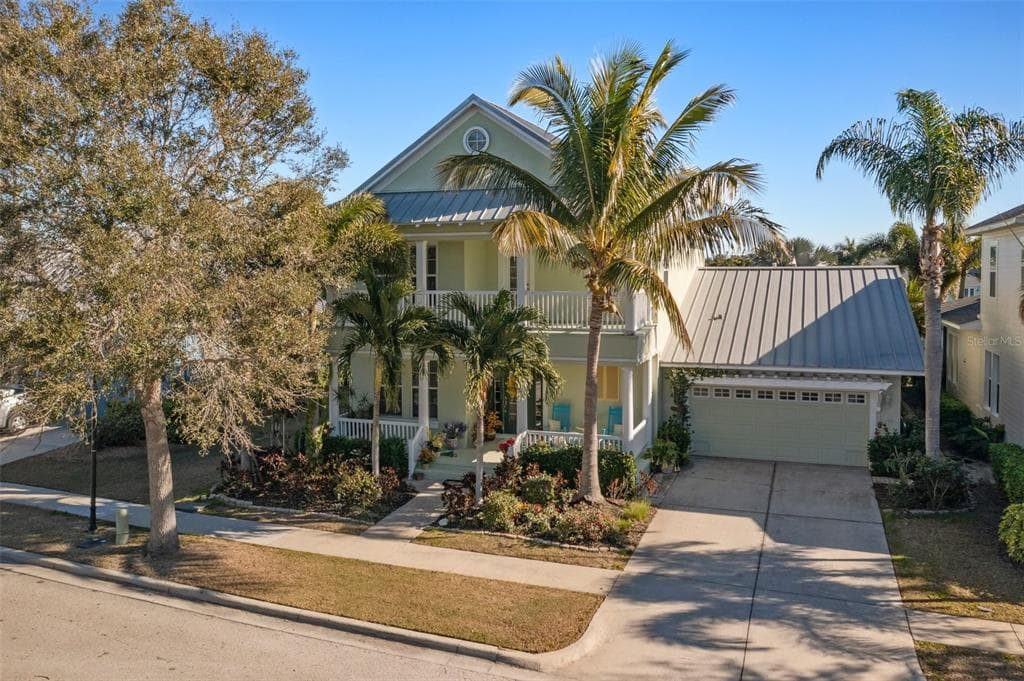 5221 POINT HARBOR LANE APOLLO BEACH, FL 33572