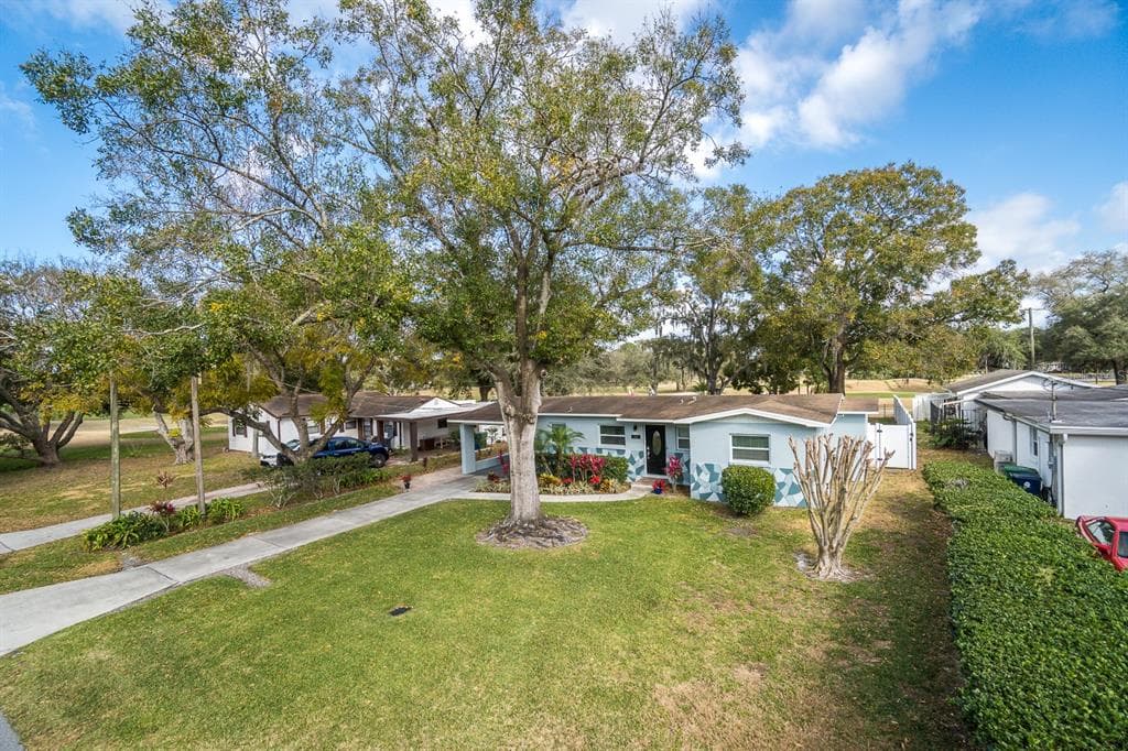 11003 N OREGON AVENUE TAMPA, FL 33612