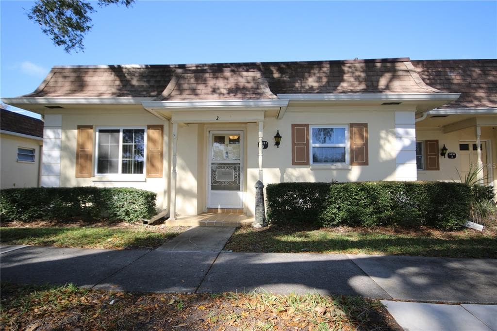 1631 S LAKE AVENUE UNIT 3 CLEARWATER, FL 33756