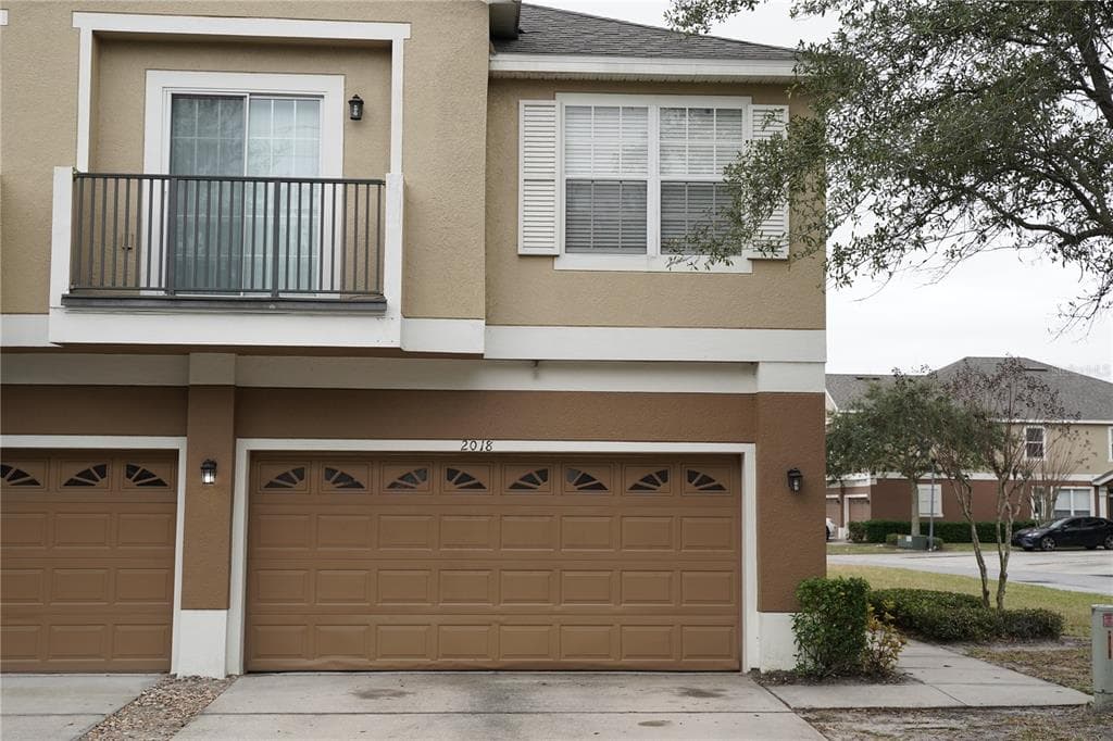 2018 ESTANCIA CIRCLE UNIT 2018 KISSIMMEE, FL 34741