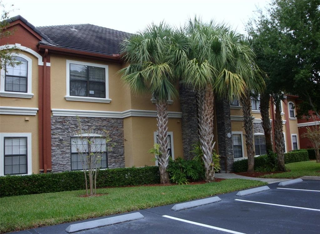 2209 PORTOFINO PLACE UNIT 2516 PALM HARBOR, FL 34683