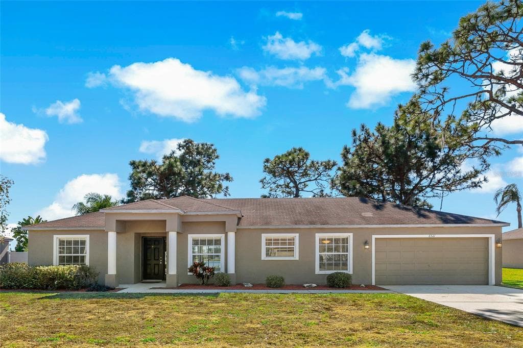 6521 CLAIR SHORE DRIVE APOLLO BEACH, FL 33572