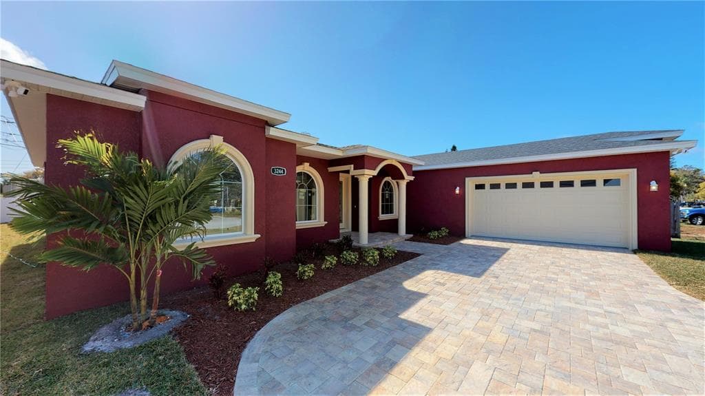 3244 55TH AVE N ST PETERSBURG, FL 33714