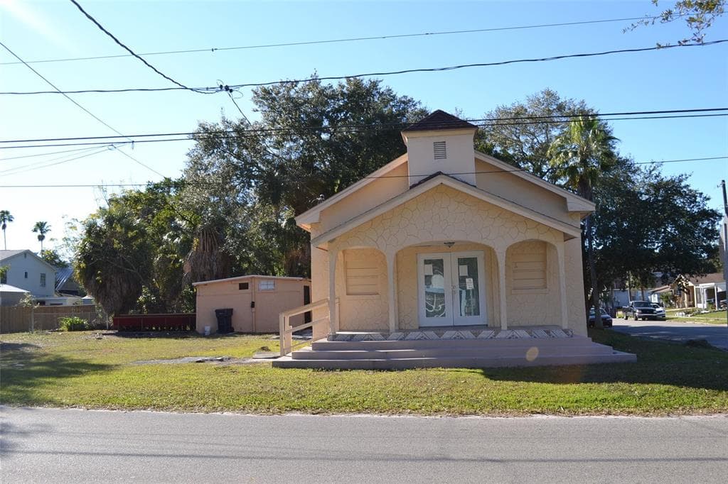 1814 N FREMONT AVENUE TAMPA, FL 33607