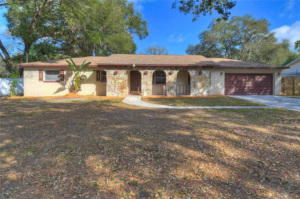 508 LISA LANE BRANDON, FL 33511