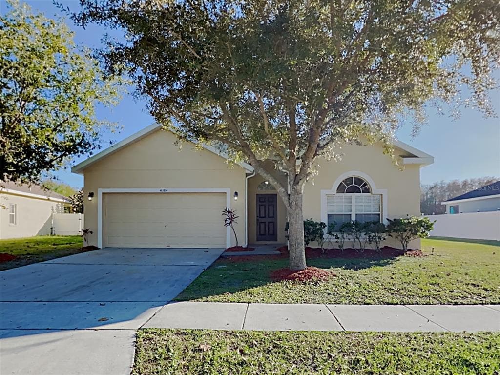 4384 SPRING BLOSSOM DRIVE KISSIMMEE, FL 34746