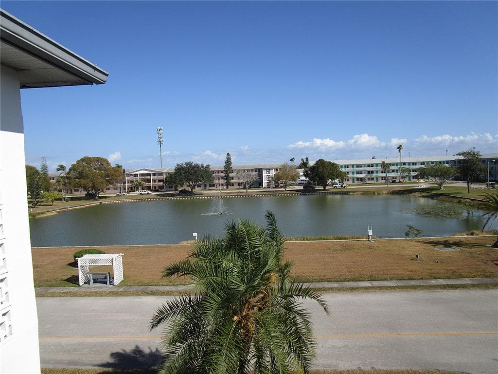 6000 20TH STREET N UNIT 134 ST PETERSBURG, FL 33714