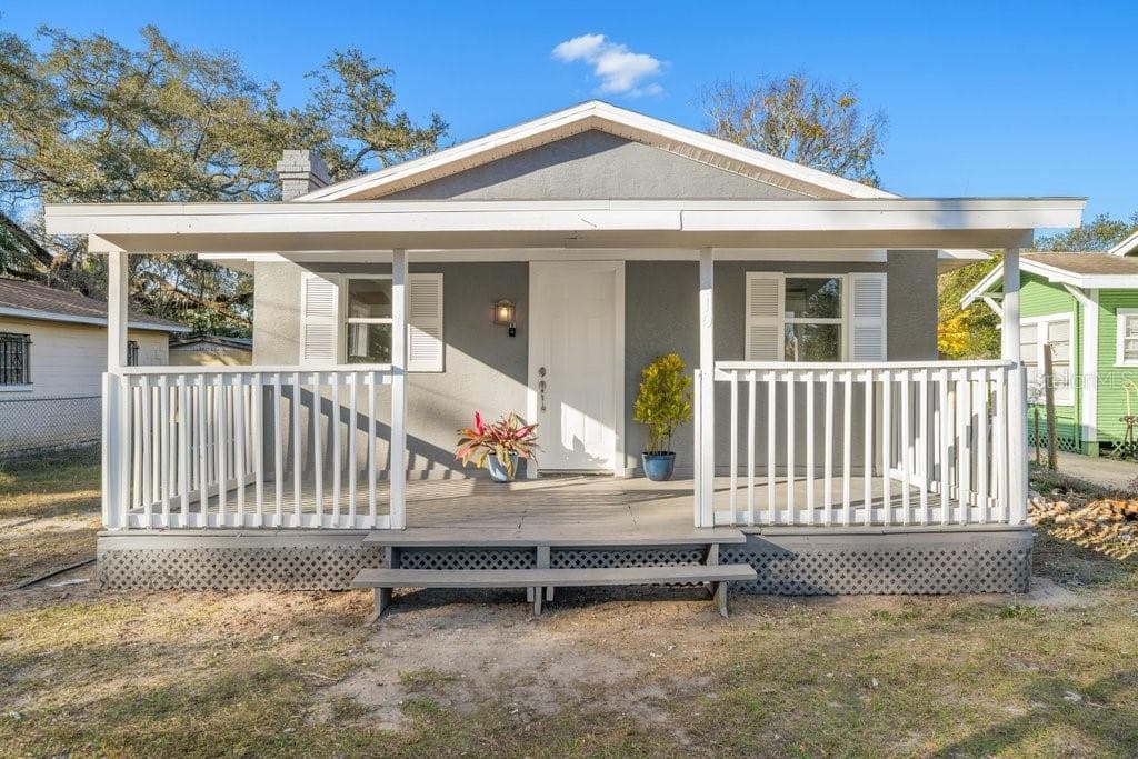 3010 E COMANCHE AVENUE TAMPA, FL 33610