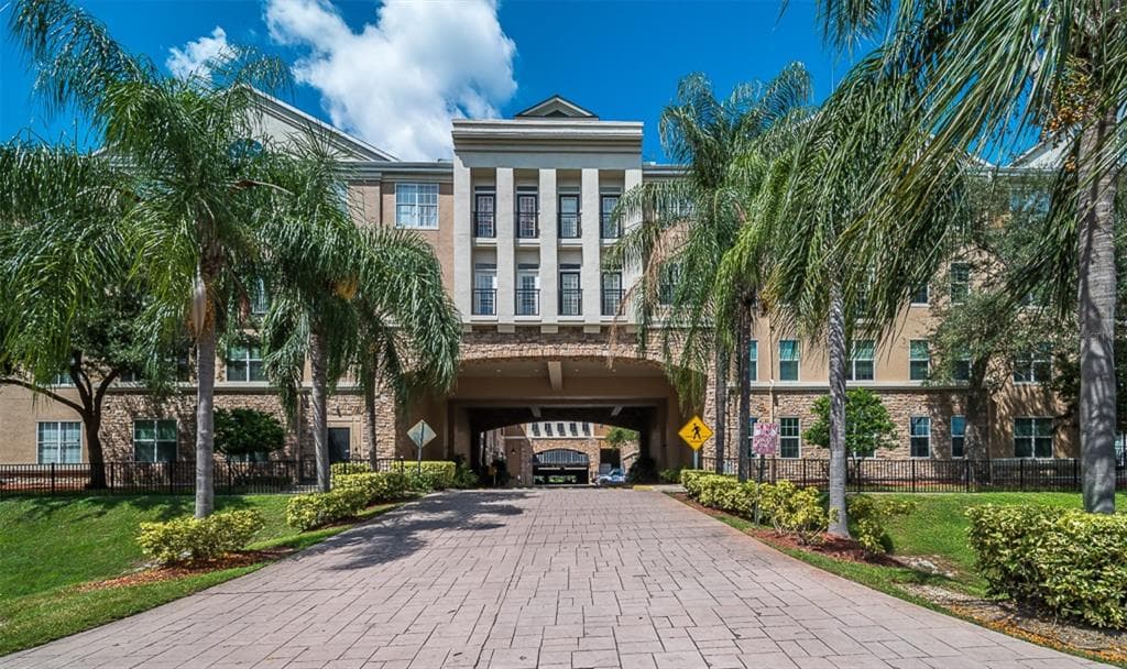 4221 W SPRUCE STREET UNIT 2207 TAMPA, FL 33607