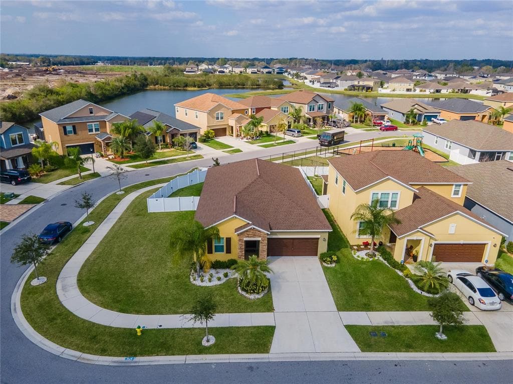 11729 WINTERSET COVE DRIVE RIVERVIEW, FL 33579
