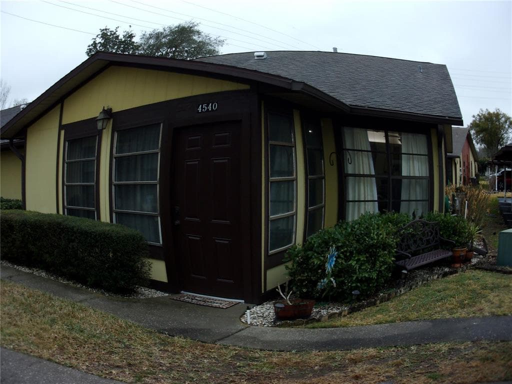 4540 BLOSSOM BOULEVARD UNIT D ZEPHYRHILLS, FL 33542