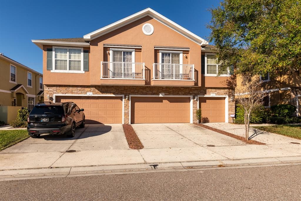 567 52ND AVENUE N ST PETERSBURG, FL 33703