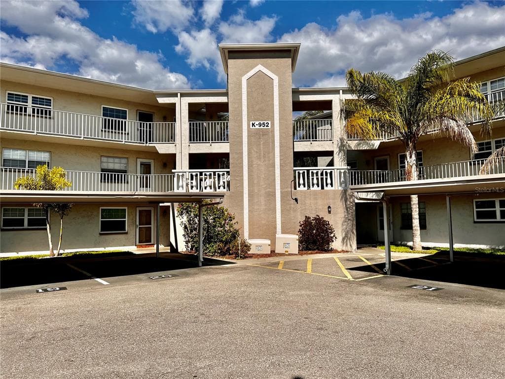 952 VIRGINIA STREET UNIT 103