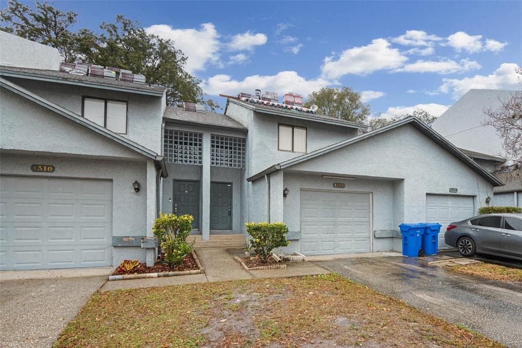 1312 MOUNTAINVIEW TAMPA, FL 33612