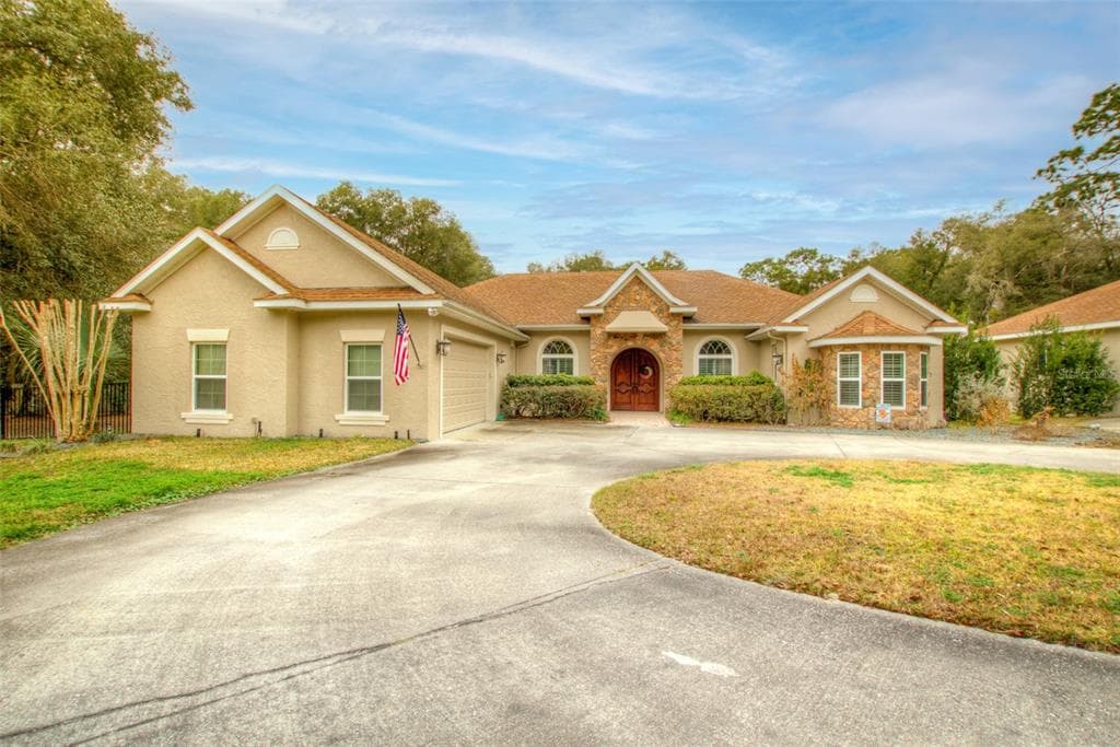 990 WOOD SITE DRIVE DELAND, FL 32720