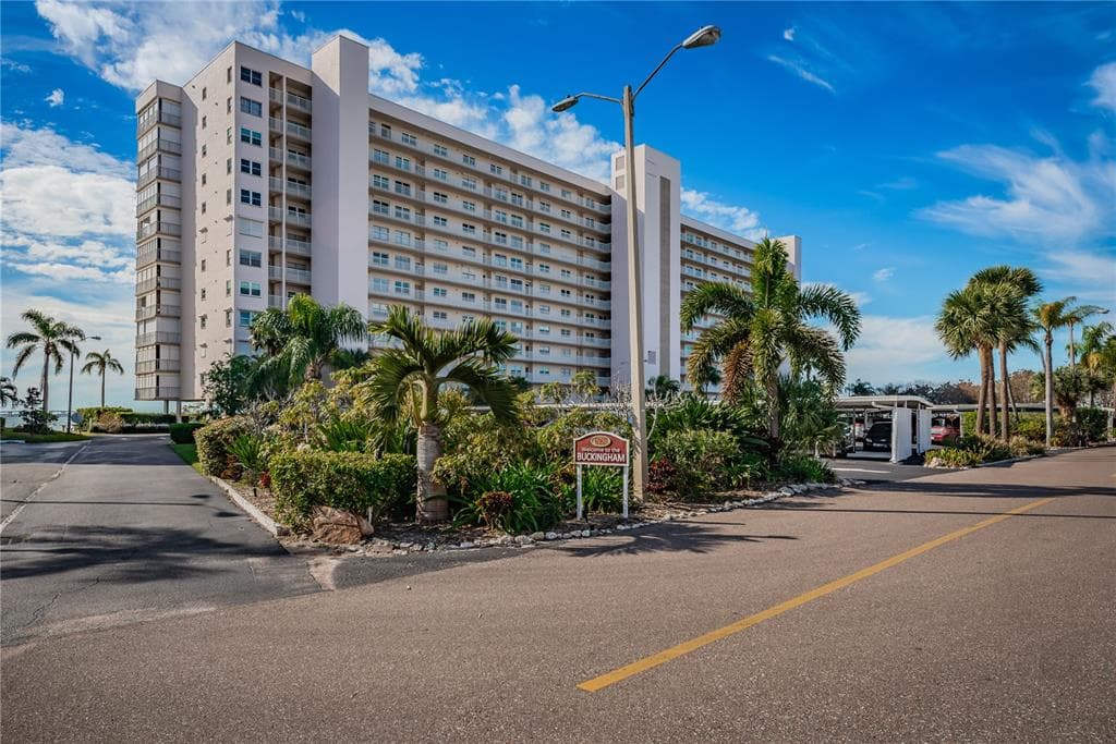 6060 SHORE BOULEVARD S UNIT 911 GULFPORT, FL 33707