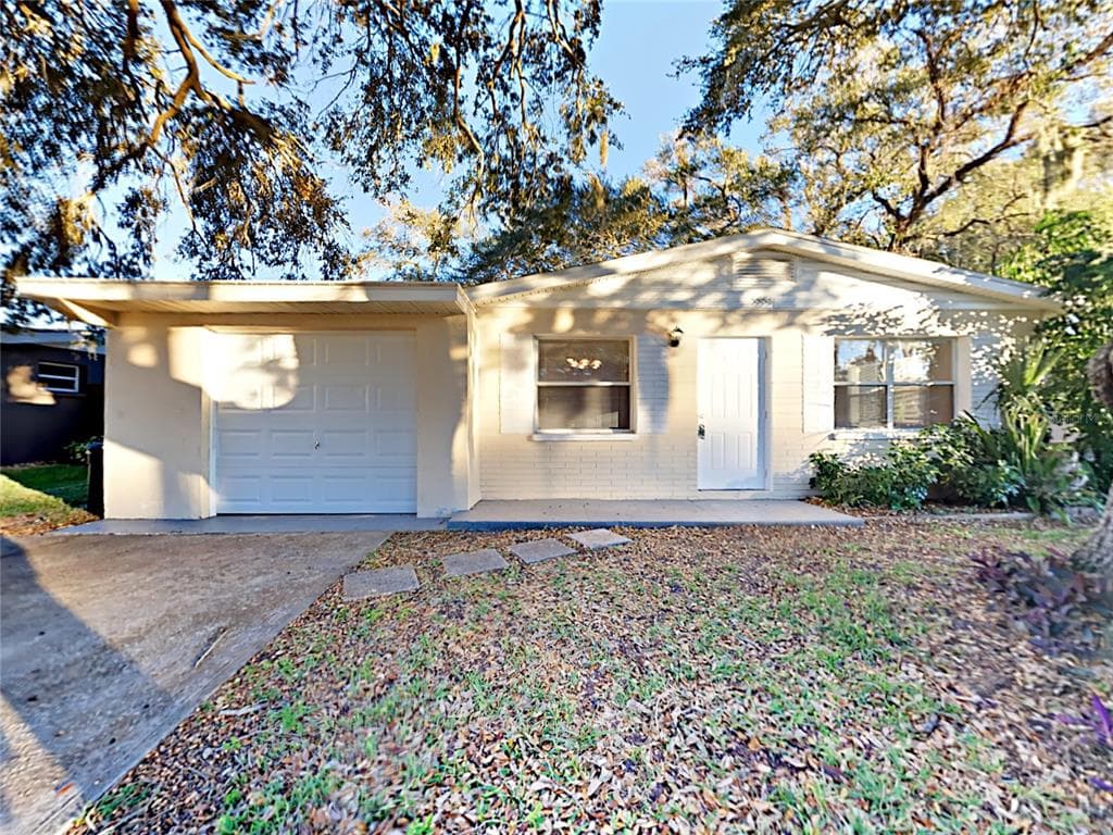 5551 82ND AVENUE N PINELLAS PARK, FL 33781