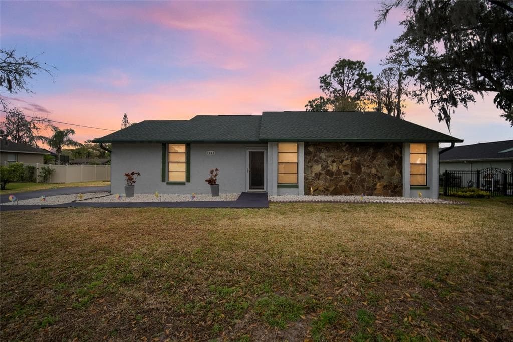 3202 PINE SHADOW DRIVE LAND O LAKES, FL 34639