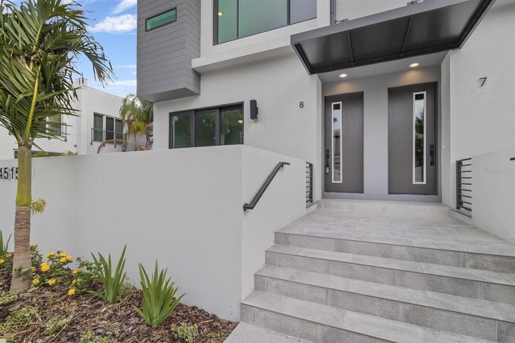 4515 W NORTH A STREET UNIT 1 TAMPA, FL 33609