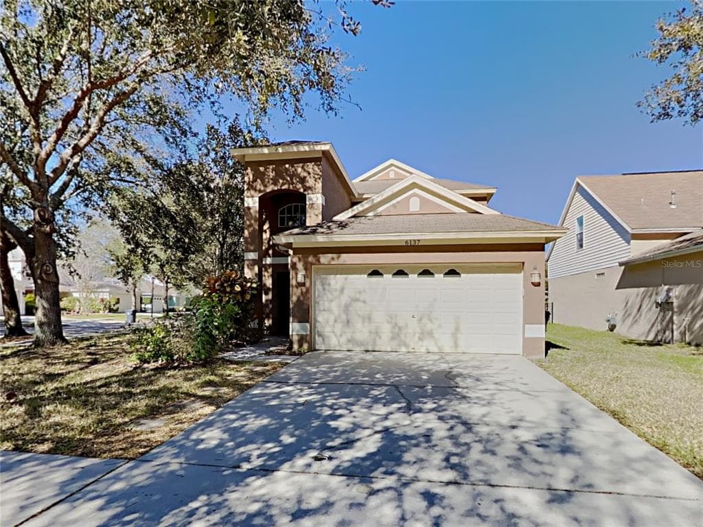 6137 SKYLARKCREST DRIVE LITHIA, FL 33547