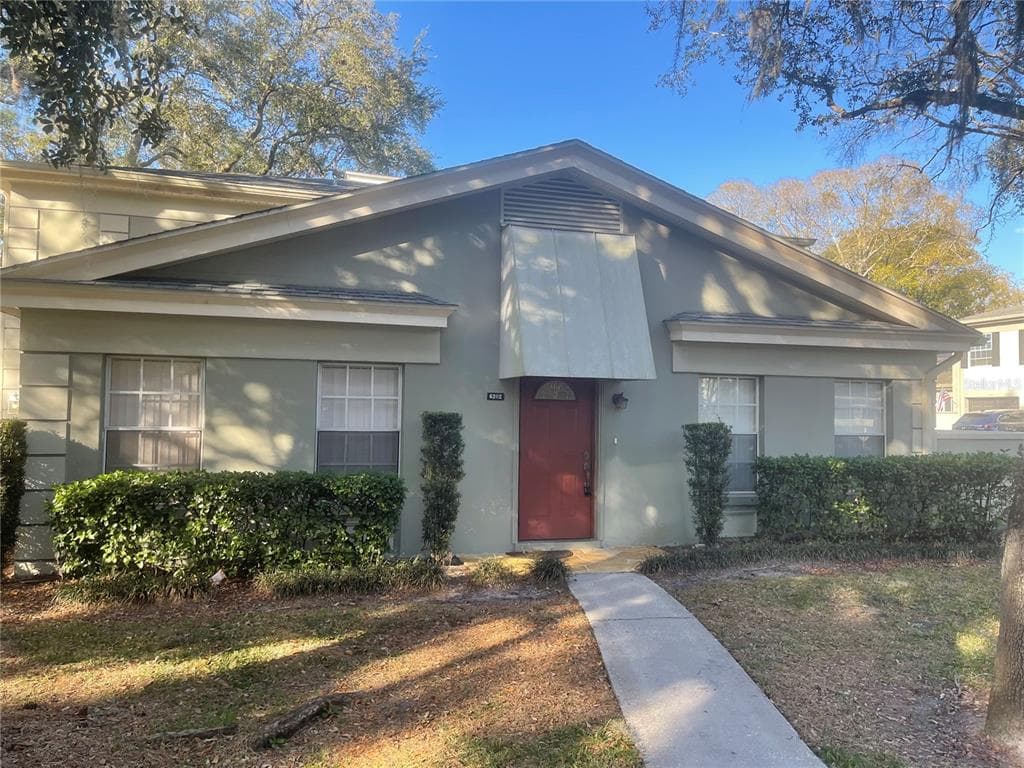 6202 GREENLEAF LANE TEMPLE TERRACE, FL 33617