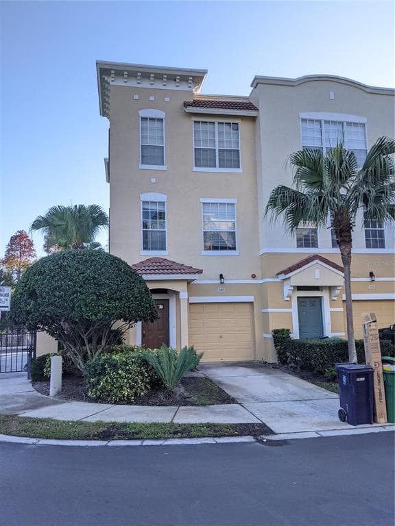 3102 BAYSHORE OAKS DRIVE TAMPA, FL 33611