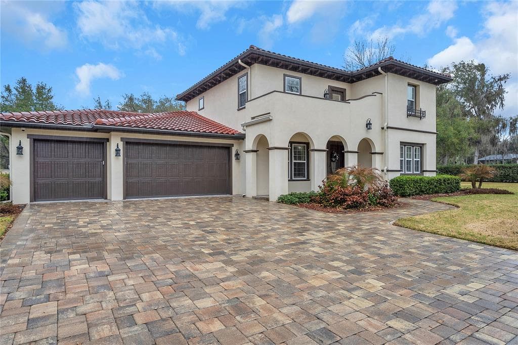 926 SHOALS LANDING DRIVE BRANDON, FL 33511