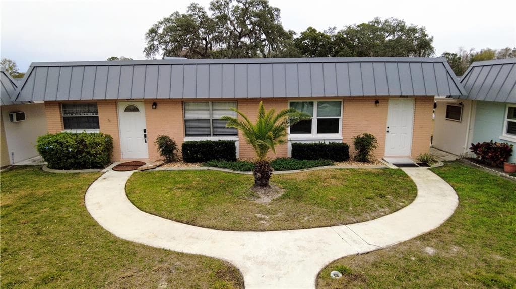 11808 BAYONET LANE UNIT B NEW PORT RICHEY, FL 34654
