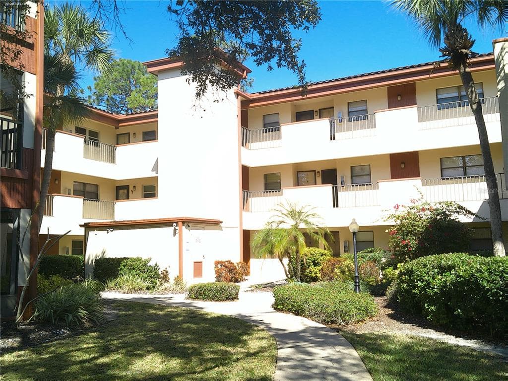 2650 COUNTRYSIDE BOULEVARD UNIT B203 CLEARWATER, FL 33761