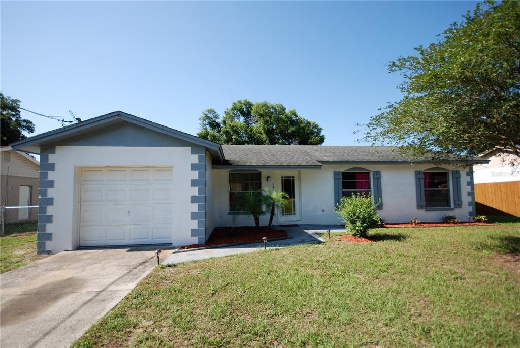 106 W WHEELER ROAD SEFFNER, FL 33584