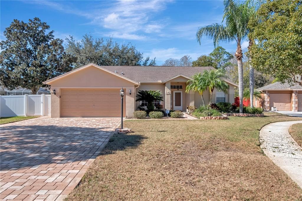 5709 LONESOME DOVE COURT