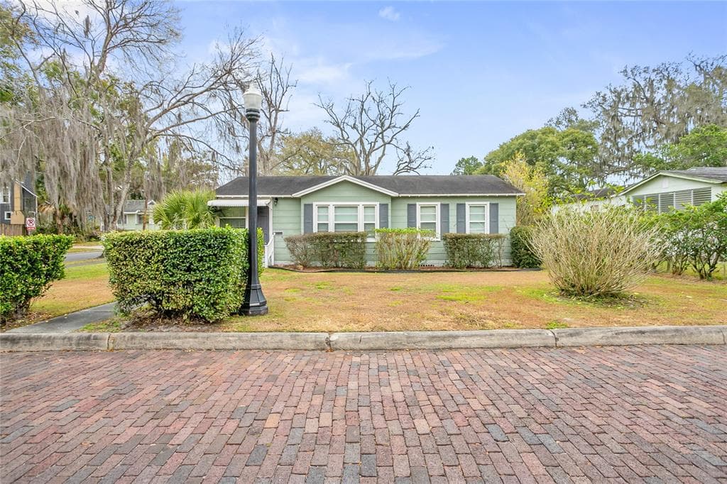 1104 S TENNESSEE AVENUE LAKELAND, FL 33803