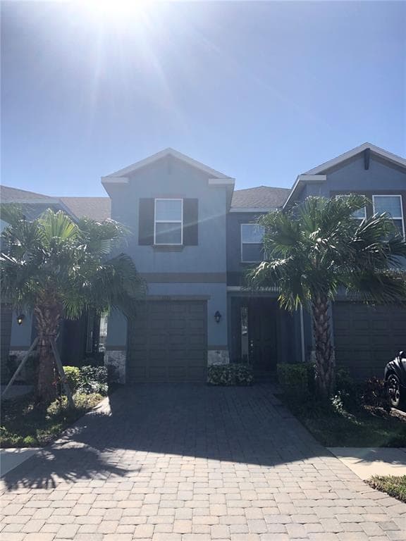 3228 PAINTED BLOSSOM COURT LUTZ, FL 33558