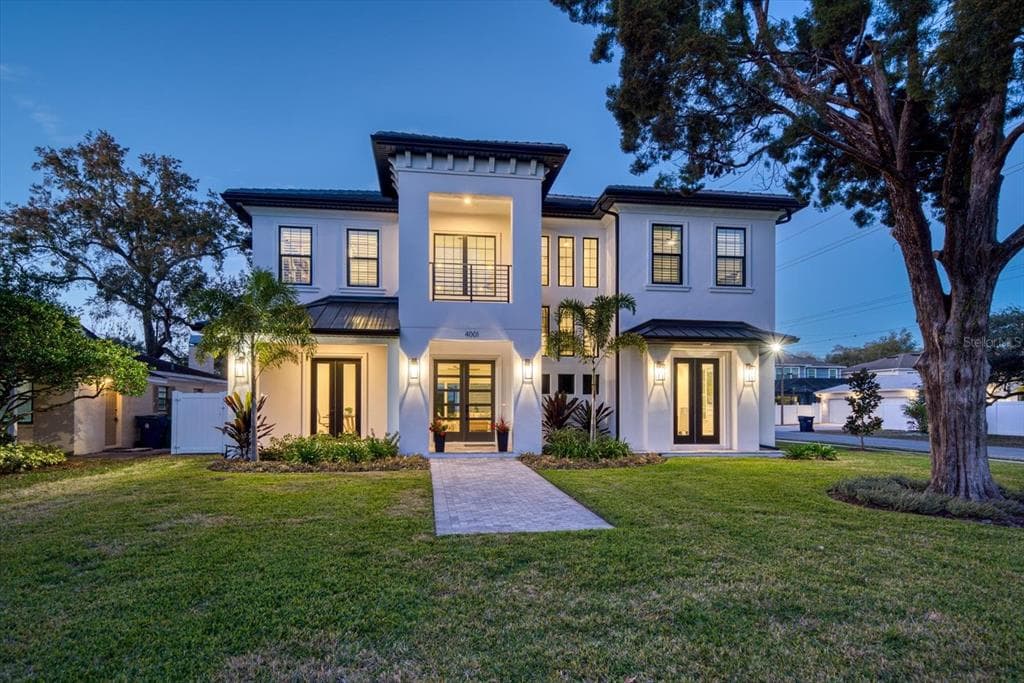 4001 W INMAN AVENUE TAMPA, FL 33609