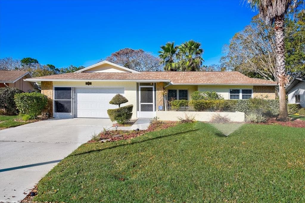 2867 DOONE CIRCLE PALM HARBOR, FL 34684