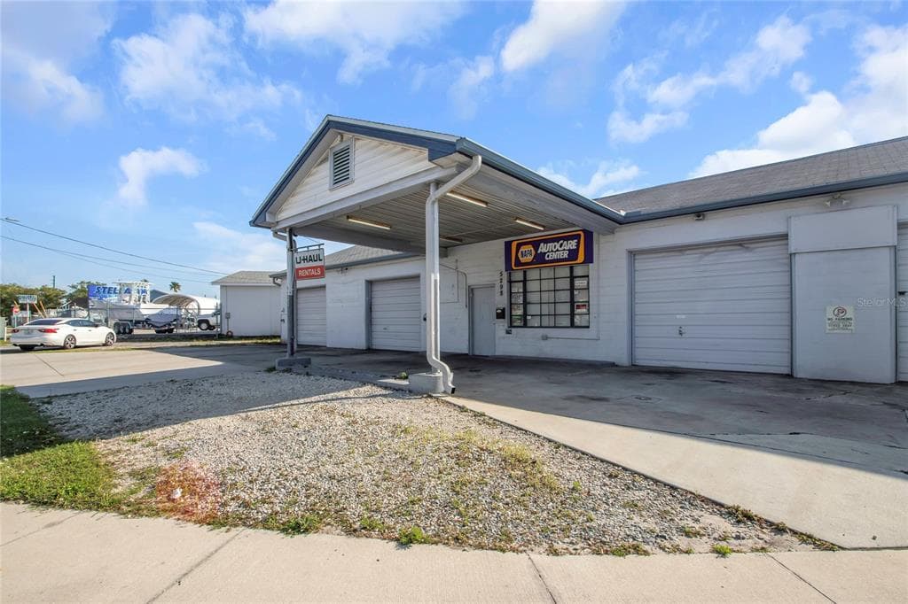 5298 HAINES ROAD N ST PETERSBURG, FL 33714
