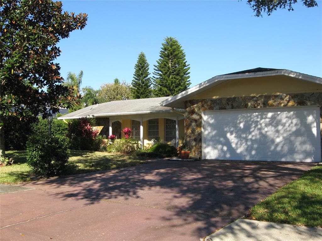 1206 ALAMEDA AVENUE CLEARWATER, FL 33759