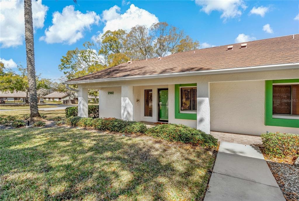 2502 ROYAL PINES CIRCLE UNIT 5-A CLEARWATER, FL 33763